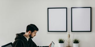 Regulamentação do home office avança, mas desafios persistem no pós-pandemia Regulamentação do home office avança, mas desafios persistem no pós-pandemia