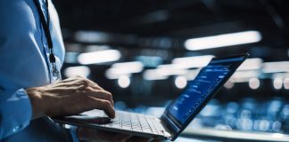 Empresas aceleram investimentos em novas tecnologias Empresas aceleram investimentos em novas tecnologias