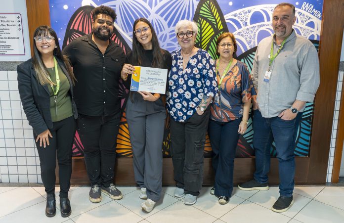 Vó Alzira realiza ação de Dia das Crianças na Casa Ronald Vó Alzira realiza ação de Dia das Crianças na Casa Ronald