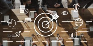 Branding invisível evidencia bastidores estratégicos que sustentam marcas