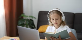 Ferramentas de IA ajudam na alfabetização escolar no Brasil