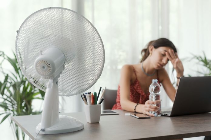 Práticas simples ajudam a reduzir conta de energia no calor Práticas simples ajudam a reduzir conta de energia no calor