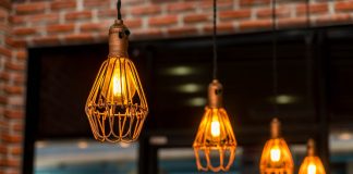 Energia elétrica acumula alta de 13,6% em 2025