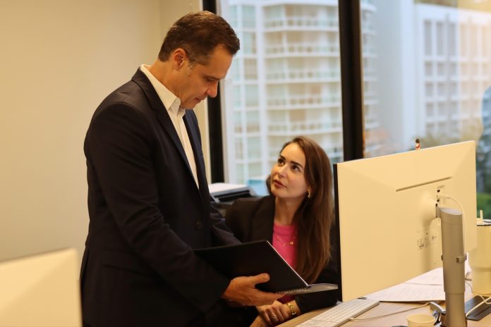 Expandir negócios para os EUA exige cuidados, alerta jurista Expandir negócios para os EUA exige cuidados, alerta jurista