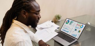 Educação financeira melhora a saúde mental dos colaboradores