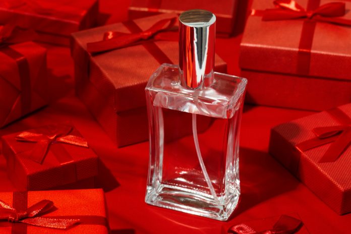 Perfumes seguem entre os presentes favoritos para o Natal Perfumes seguem entre os presentes favoritos para o Natal