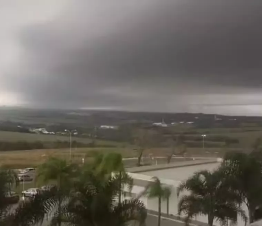 Defesa Civil de SP emite alerta para risco de temporais, raios e granizo no interior de SP