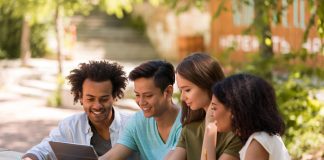 Edoo e Coletivo Coca-Cola abrem 40 mil vagas de formação Edoo e Coletivo Coca-Cola abrem 40 mil vagas de formação