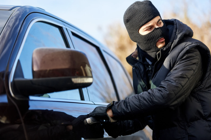 Carros visados elevam seguro e ampliam comparação no mercado