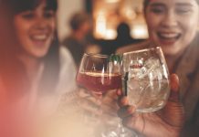 Bartender Virtual de MONIN conecta tecnologia e coquetelaria Bartender Virtual de MONIN conecta tecnologia e coquetelaria