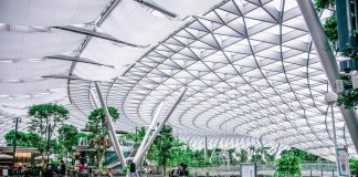 Mercado de strip malls registra expansão no Brasil Mercado de strip malls registra expansão no Brasil