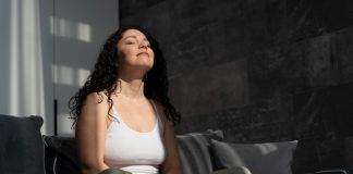 Brasil enfrenta persistência do descuido com a saúde mental Brasil enfrenta persistência do descuido com a saúde mental