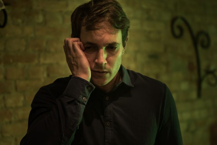 Obras de Uranio Bonoldi debatem ética e escolhas humanas Obras de Uranio Bonoldi debatem ética e escolhas humanas