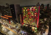 Bradesco Seguros marca a sua chegada à Paulista com mapping Bradesco Seguros marca a sua chegada à Paulista com mapping