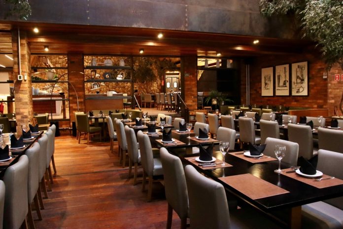 Restaurantes oferecem ceias de Natal e Ano-Novo em São Paulo Restaurantes oferecem ceias de Natal e Ano-Novo em São Paulo