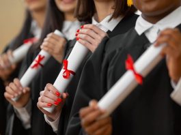 Salário médio em concursos federais chega a R$ 10.545 para nível superior