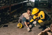 Trabalhadores acidentados podem receber indenização do INSS