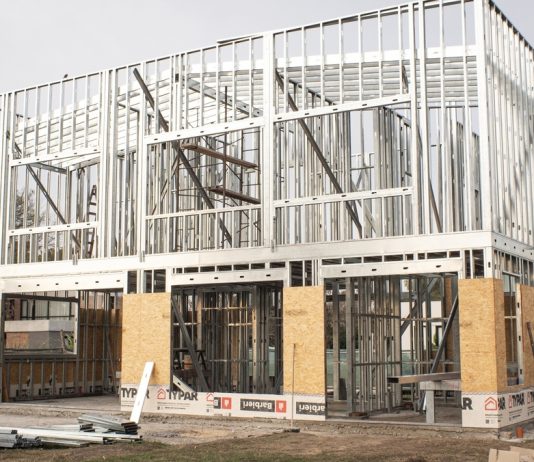 Ancoragens corretas garantem desempenho do steel frame