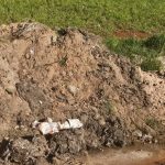 Materiais como preservativos e papel higiênico geraram 1.407 entupimentos na rede de esgoto de Botucatu