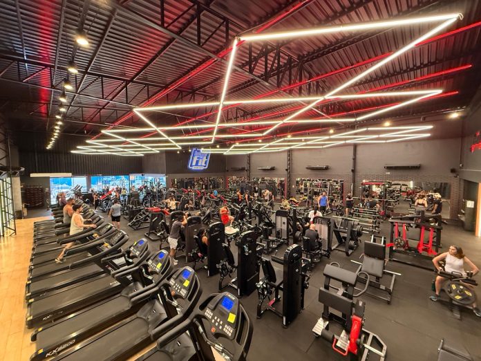 Mercado fitness impulsiona novos modelos de academias