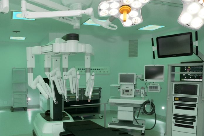 Cirurgia robótica impulsiona avanços nas reconstruções urológicas Cirurgia robótica impulsiona avanços nas reconstruções urológicas