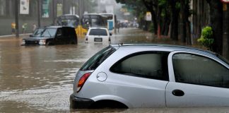 Fortes chuvas exigem atenção para manter cobertura do seguro