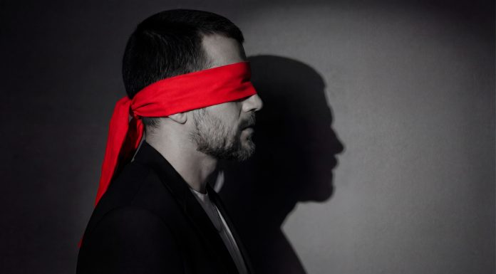 Projeto Mënez utiliza inteligência artificial para desenvolver álbum conceitual Projeto Mënez utiliza inteligência artificial para desenvolver álbum conceitual