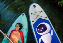 KAYAK lança relatório WTF com tendências de viagem para 2026 KAYAK lança relatório WTF com tendências de viagem para 2026