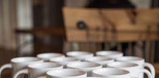 Canecas personalizadas são opção para presentes corporativos Canecas personalizadas são opção para presentes corporativos