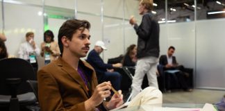 EuTalks lança nova plataforma de aprendizado executivo