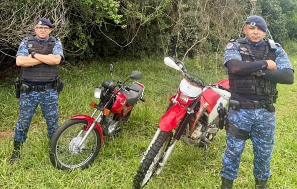 Botucatu: Motocicletas furtadas são encontradas pela GCM em mata da Vila Ema