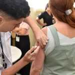 Vacinação contra dengue imuniza mais de 25 mil pessoas em ação histórica em Botucatu