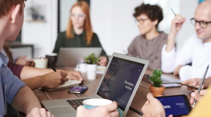 Educação tem papel central no avanço da economia criativa