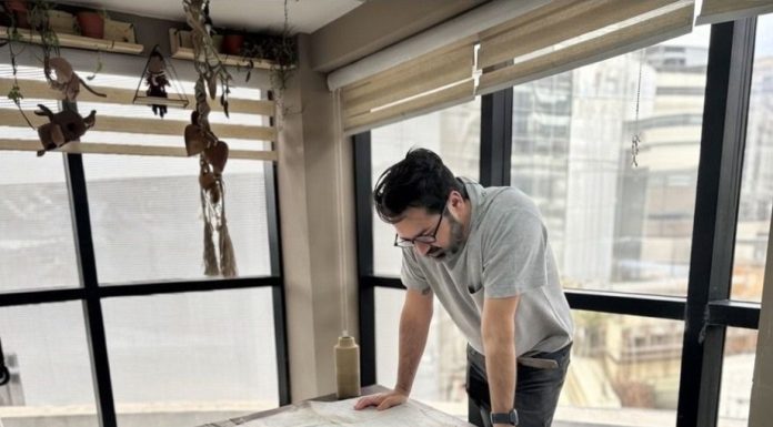 Simmons Colchões expande atuação no DF e anuncia novo showroom na Asa Norte Simmons Colchões expande atuação no DF e anuncia novo showroom na Asa Norte