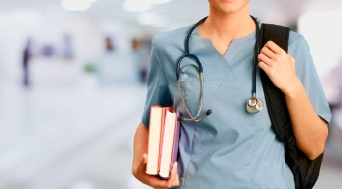 MEC revoga edital de expansão de vagas em cursos de Medicina