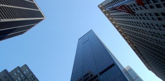 Habitação popular e luxo impulsionam mercado imobiliário