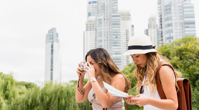 Alta no turismo exterior eleva demanda por vistos Alta no turismo exterior eleva demanda por vistos