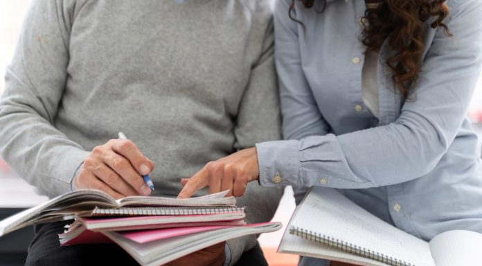 Excesso de estímulos desafia foco das crianças