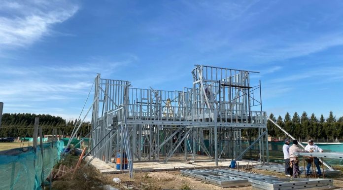 Cresce adoção de steel frame em residências de verão