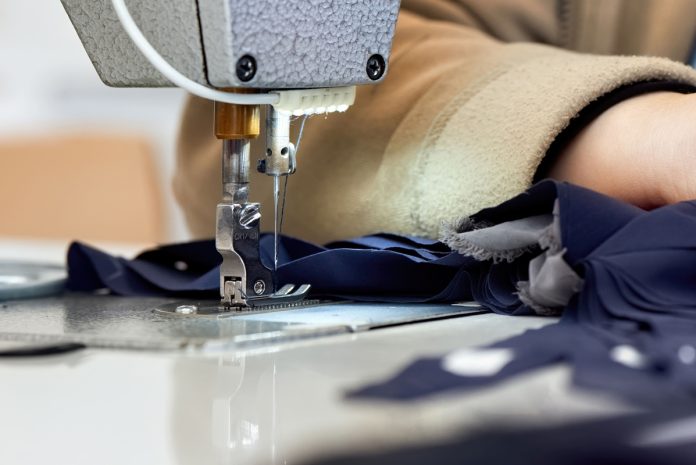 Ramo têxtil eleva produção para foliões neste Carnaval 2026 Ramo têxtil eleva produção para foliões neste Carnaval 2026