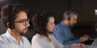 Cresce a oferta de vagas no setor de telesserviços, mas faltam candidatos