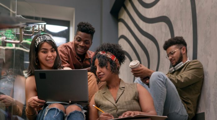 Rede Formação Digital abre vagas com bolsa em São Paulo Rede Formação Digital abre vagas com bolsa em São Paulo