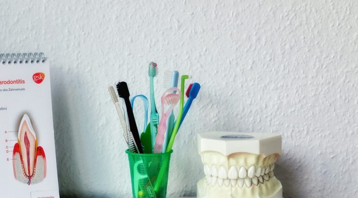 Brasil se firma como referência na odontologia Brasil se firma como referência na odontologia