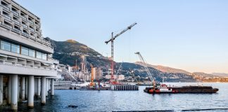 Custo do produto nacional começa na etapa portuária Custo do produto nacional começa na etapa portuária