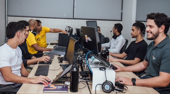 Escassez de talentos acelera revisão de modelos de entrega Escassez de talentos acelera revisão de modelos de entrega