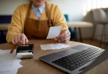 Receita adia exigência do IBS e da CBS nas notas fiscais