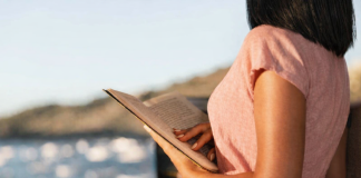 Ádyla Maciel analisa conexões linguísticas entre Brasil e Japão