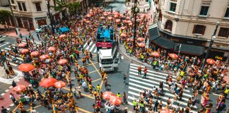Carnaval amplia risco de golpes com Pix e pagamentos por aproximação
