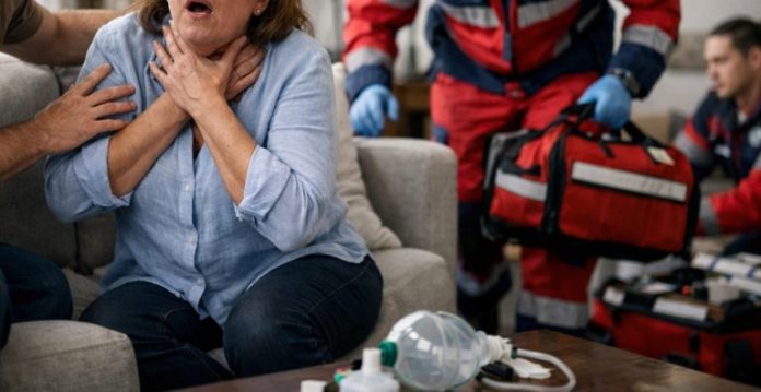 mulher-engasgo-200226