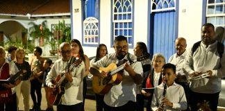 Paracatu em Serenata retorna às ruas com edição especial
